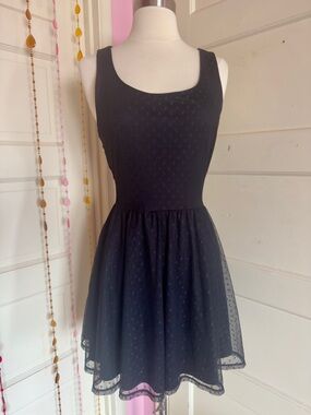 Forever 21 Black Skater Dress Cutout Back Sleeveless Fit Flare Size M